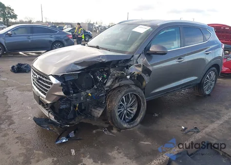 2020 Hyundai Tucson Limited z USA, uszkodzony, nr VIN KM8J33AL8LU165955